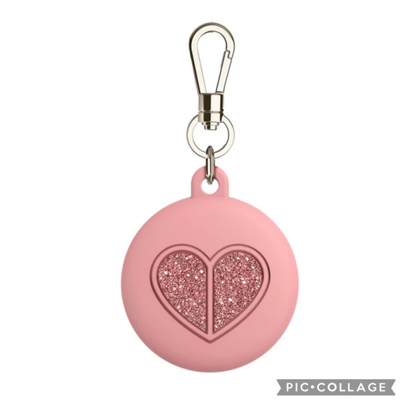 kate spade Accessories - Kate Spade silicone Pink Glitter AirTag Case New